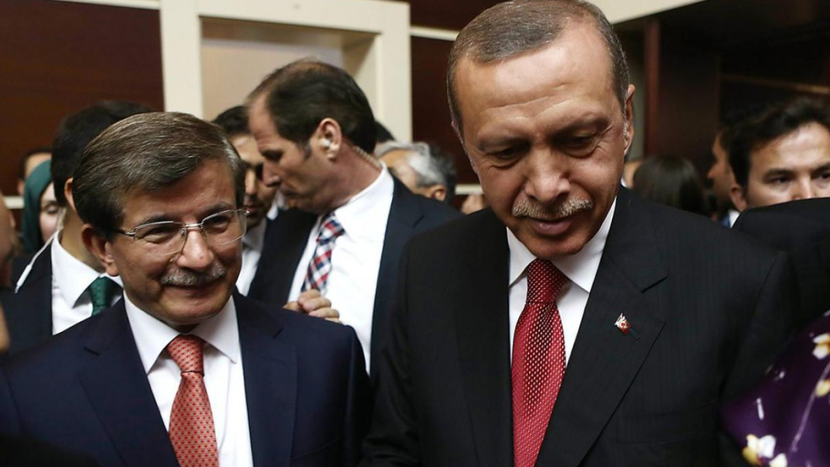 Davutoğlu AK Parti’ye geri dönebilir 